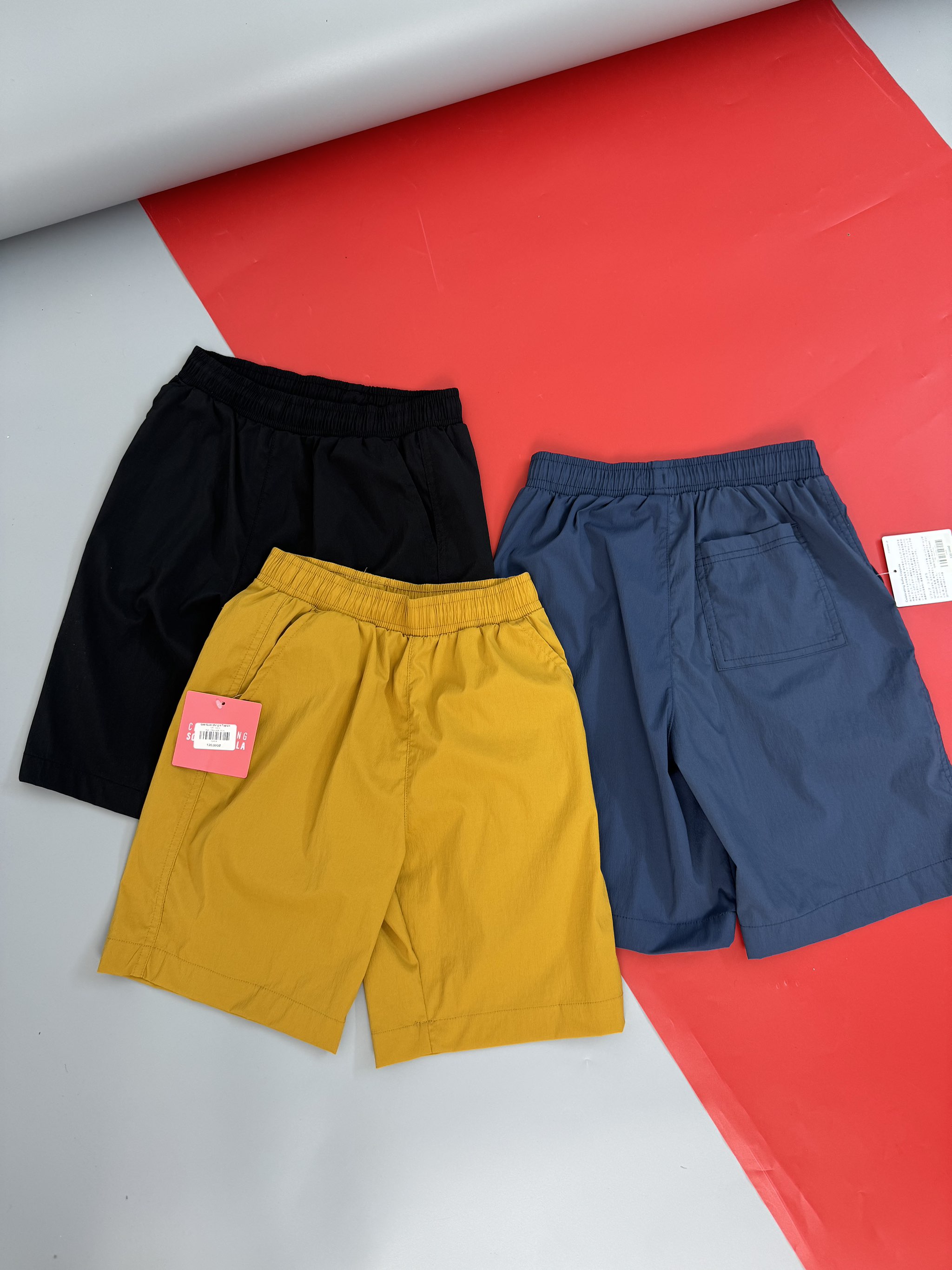 Q48 Quần đùi gió Topten