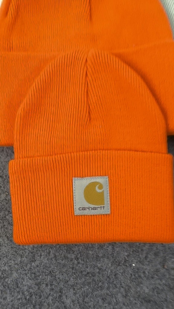 P33 mũ len Acrylic Carhart