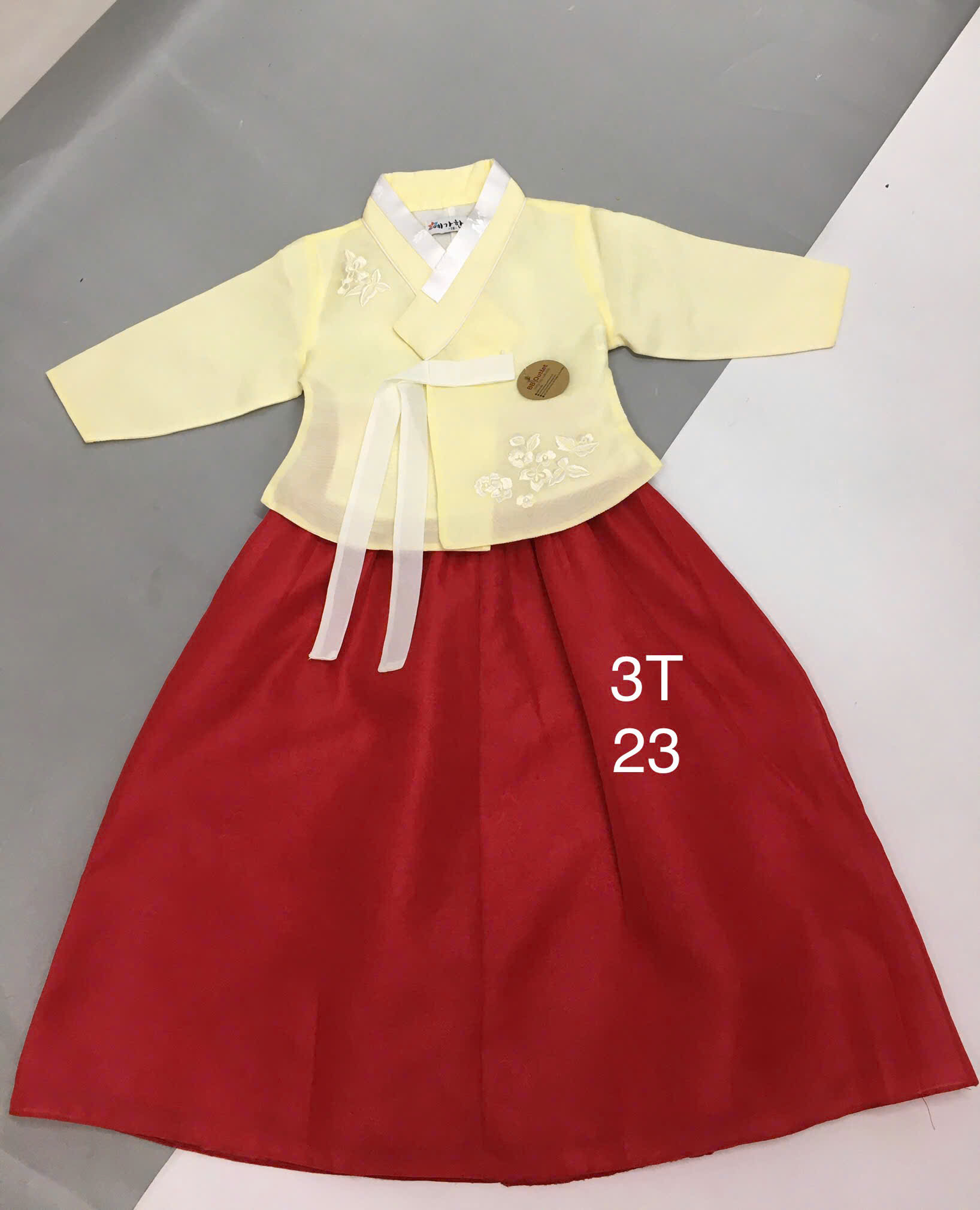Bộ Hanbok bé gái 3T