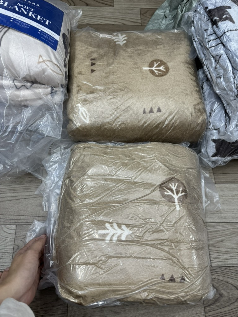 P28 Chăn lông tuyết xuất Nhật