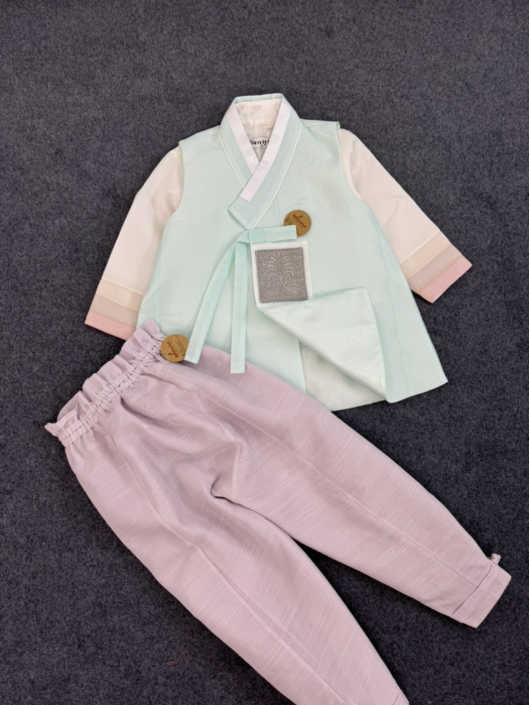 H04 Hanbok bé trai 4y (15-18kg)