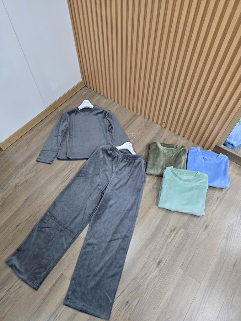 B32 Bộ nhung băng lông nữ Spao