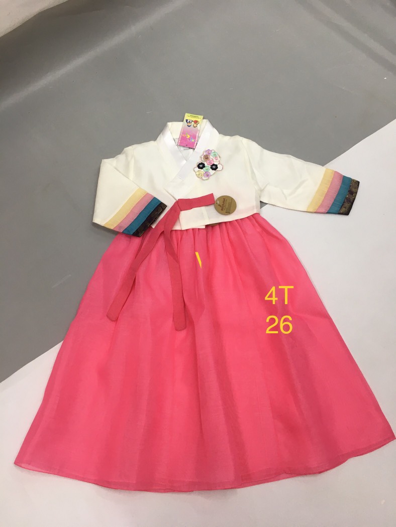 Bộ Hanbok bé gái 4T