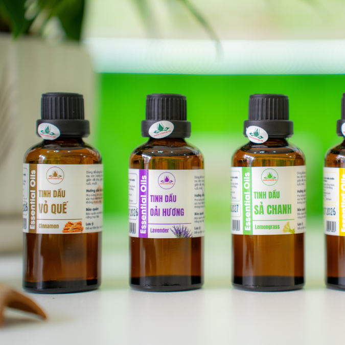 Tinh Dầu Xông Phòng Thư Giản Với Hương Thơm Tự Nhiên