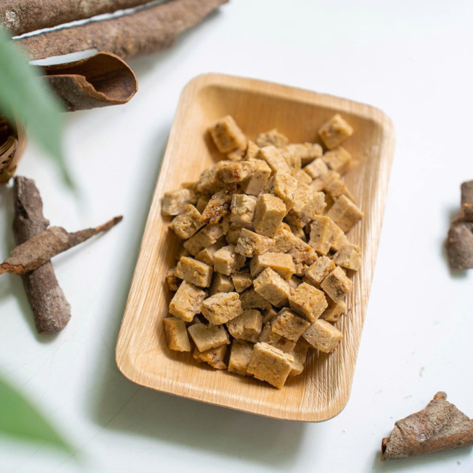 (SIÊU SALE ĐỔI MÔI HÌNH) Ưu Đãi Combo 3 Hũ Kẹo Ngậm Nhàu Gừng Adeva Thanh Giọng Ấm Giọng Giảm Ho 125g