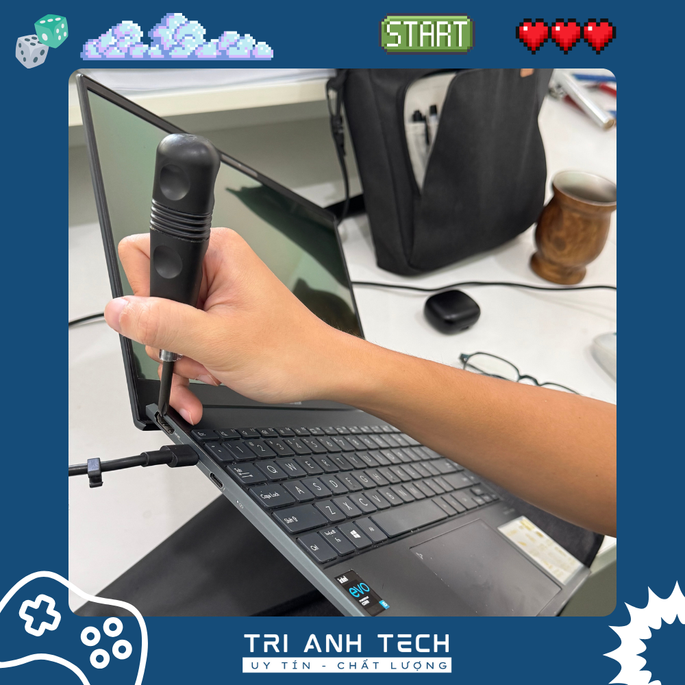 Sửa vỏ laptop (Vỡ vỏ, gãy bản lề, ...)