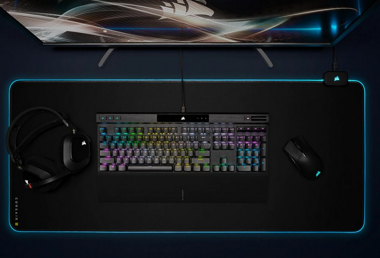 Bàn phím cơ Corsair K70 RGB Pro Red switch