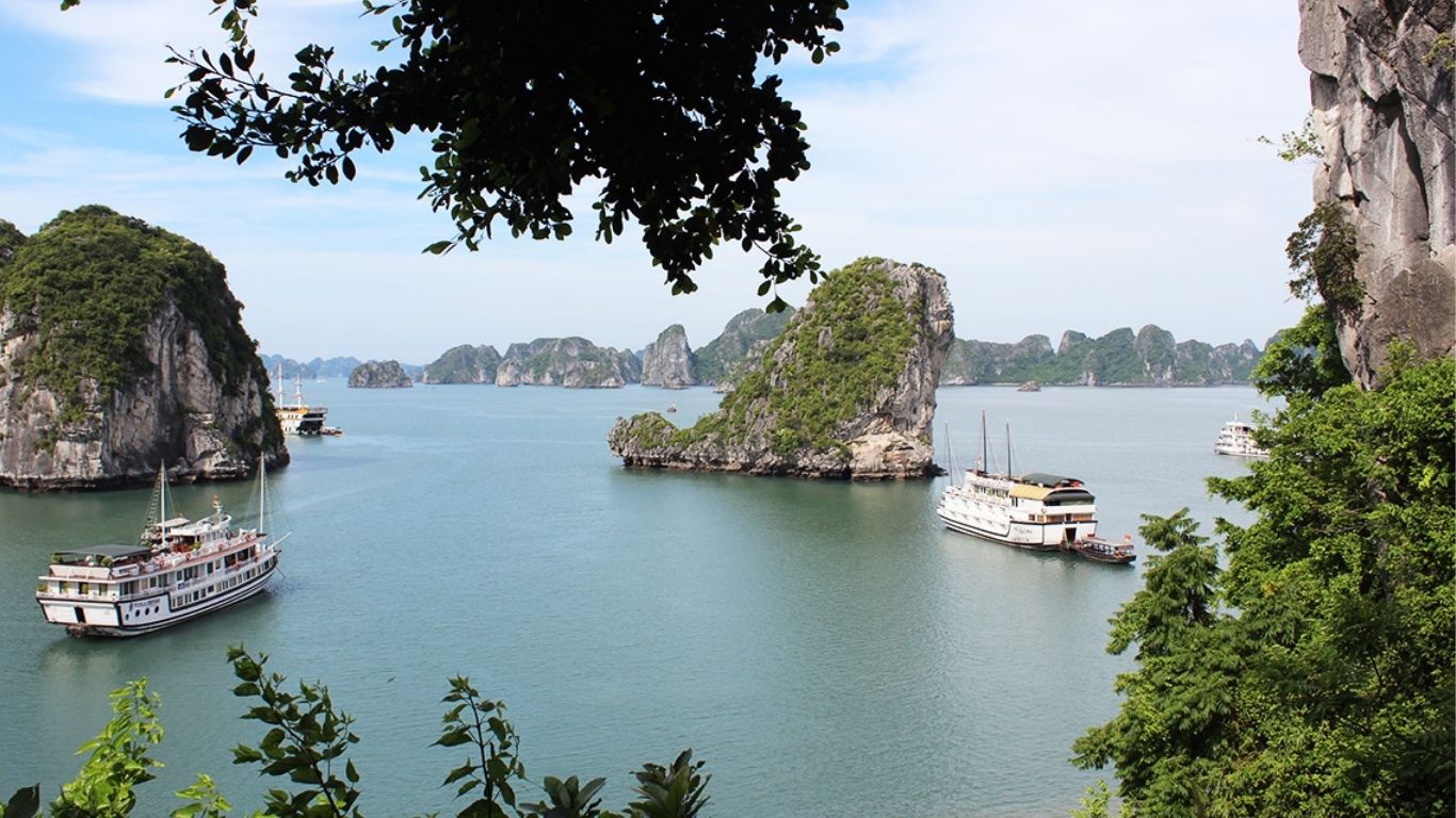 [2 Ngày 1 đêm] Tour ghép Hà Nội – Ninh Bình – Hạ Long - Hà Nội