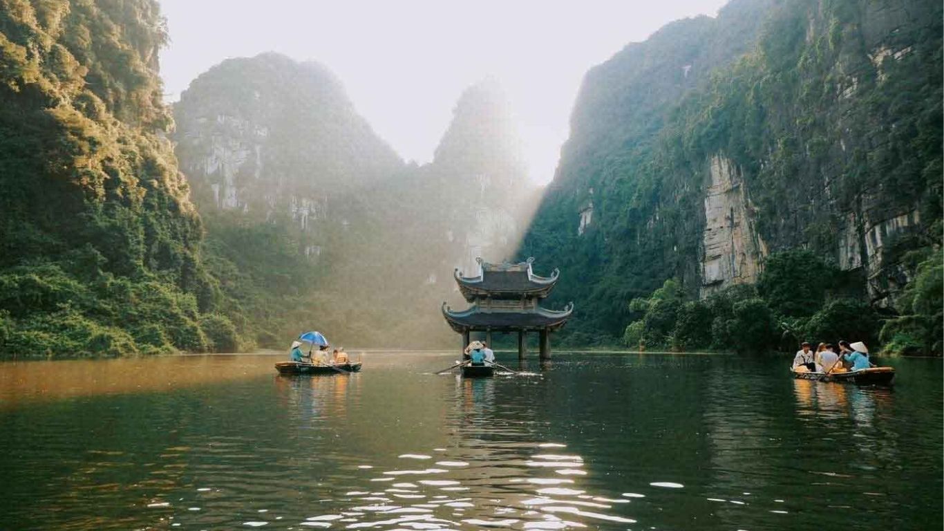 [2 Ngày 1 đêm] Tour ghép Hà Nội – Ninh Bình – Du Thuyền Hạ Long Trong Ngày