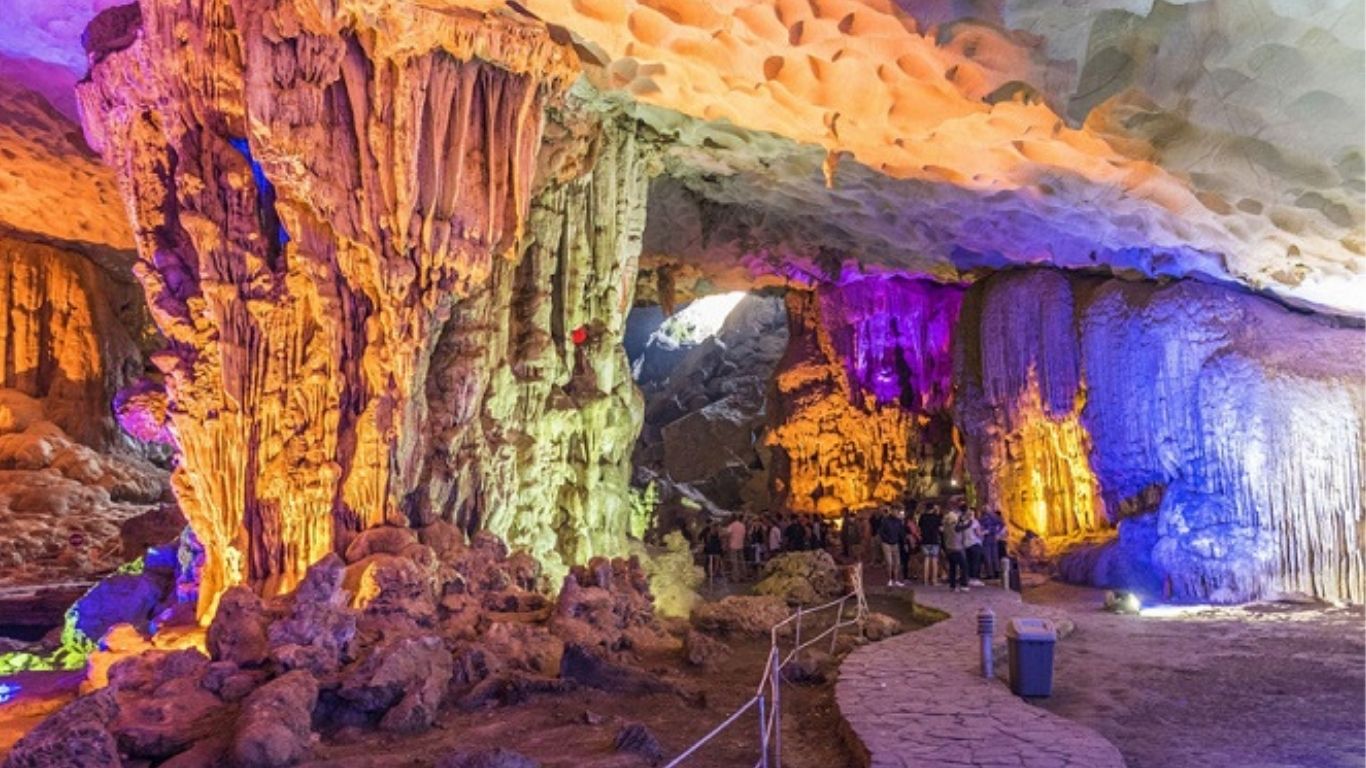 [2 Ngày 1 đêm] Tour ghép Hà Nội – Ninh Bình – Hạ Long - Hà Nội