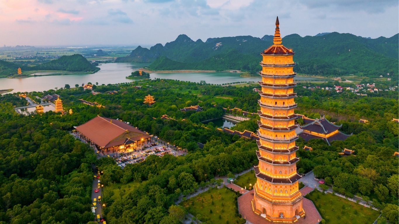 [2 Ngày 1 đêm] Tour ghép Hà Nội – Bái Đính – Tràng An – Tam Cốc