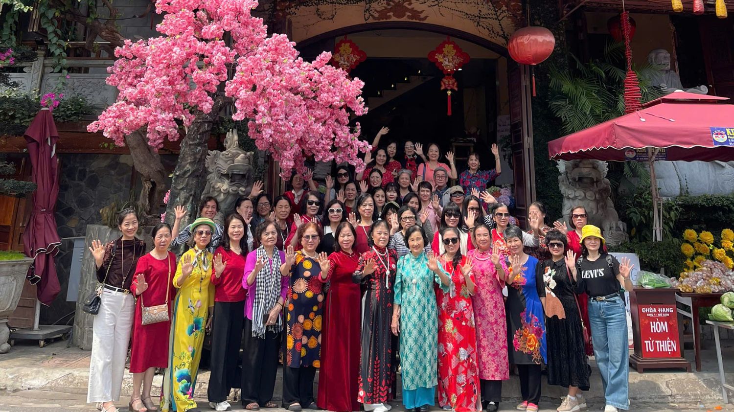 Tour Chùa Cao Linh - Bạch Đằng Giang - Chùa Hang - Đền Bà Đế 1 ngày