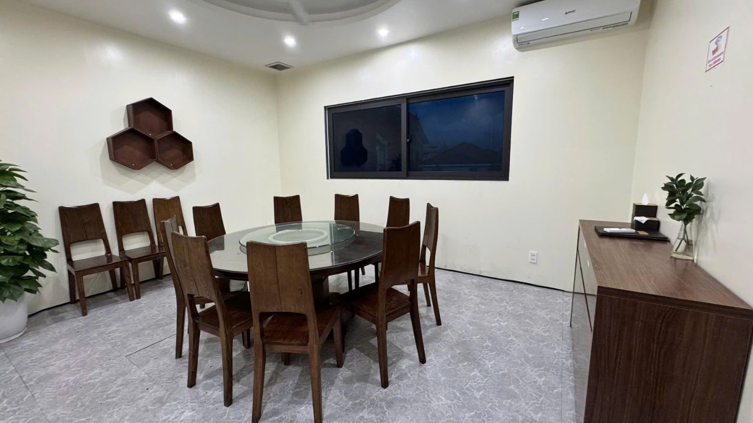 Nhà hàng Lam Chiều