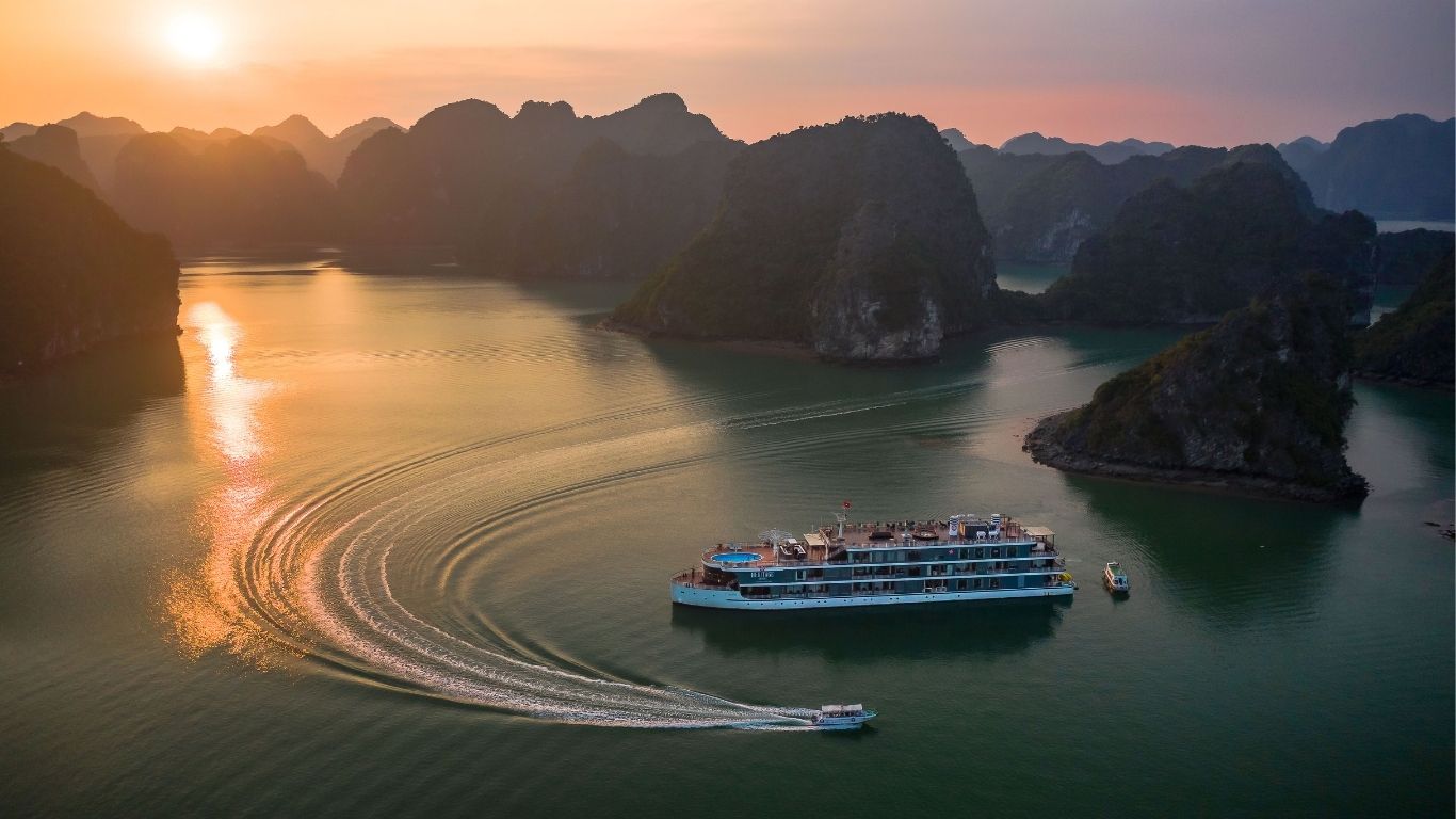 [2 Ngày 1 đêm] Tour ghép Hà Nội – Ninh Bình – Du Thuyền Hạ Long Trong Ngày