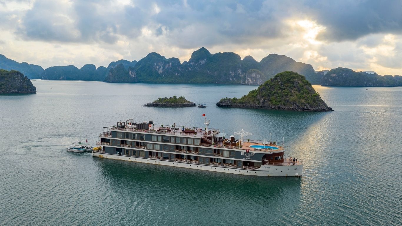 [2 Ngày 1 đêm] Tour ghép Hà Nội – Ninh Bình – Du Thuyền Hạ Long Trong Ngày