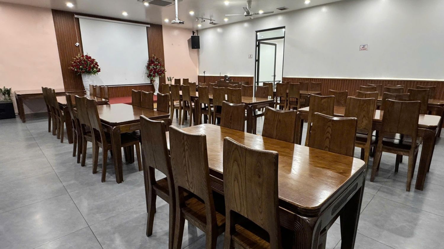 Nhà hàng Lam Chiều