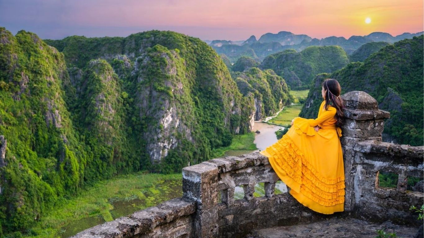 [2 Ngày 1 đêm] Tour ghép Hà Nội – Bái Đính – Tràng An – Tam Cốc