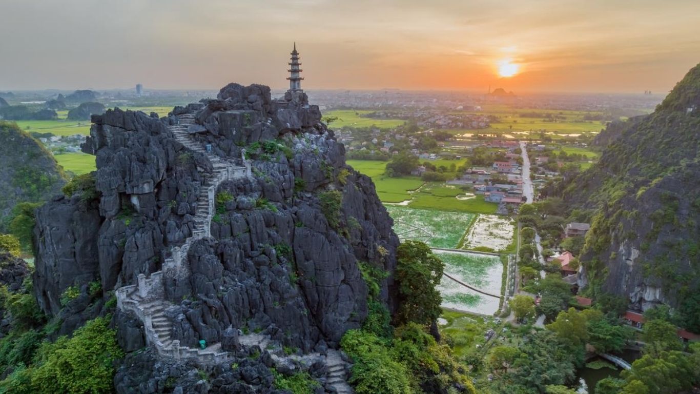 [2 Ngày 1 đêm] Tour ghép Hà Nội – Bái Đính – Tràng An – Tam Cốc