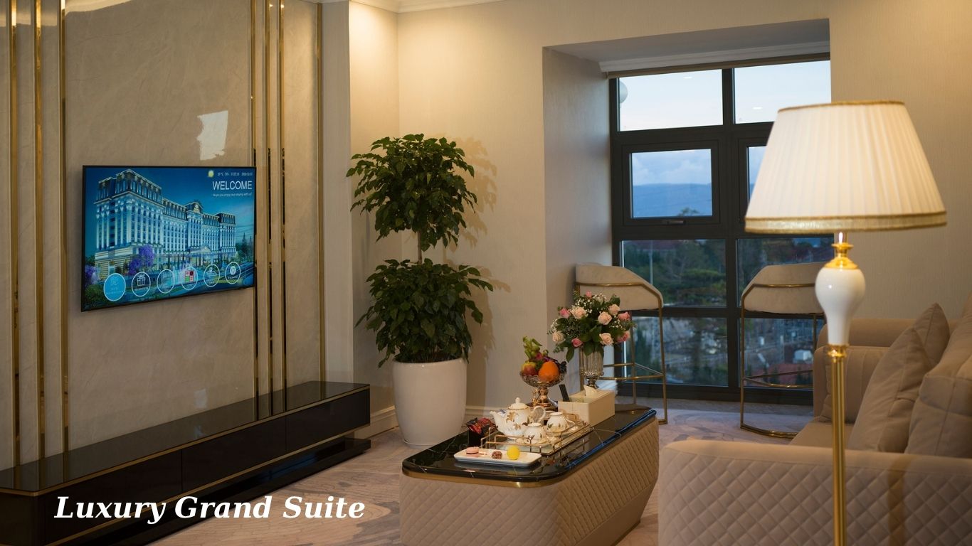5 Sao - MerPerle Dalat Hotel