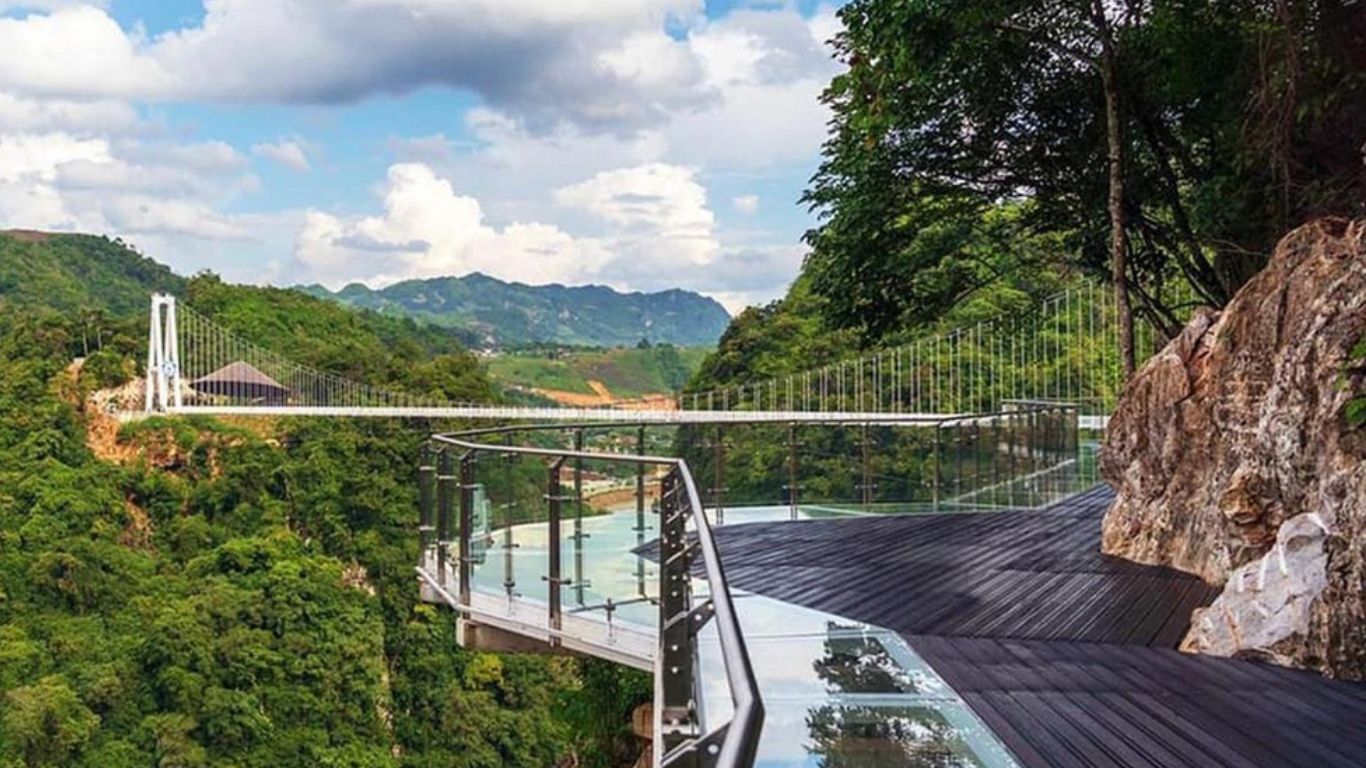 [2 Ngày 1 đêm] Tour ghép Hà Nội – Mộc Châu - Hà Nội