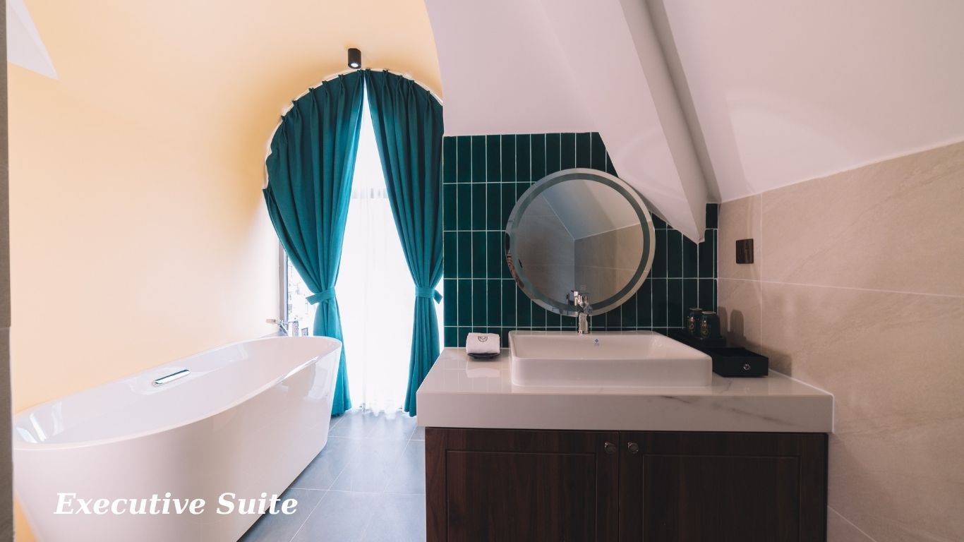 4 Sao - Goldient Boutique Hotel