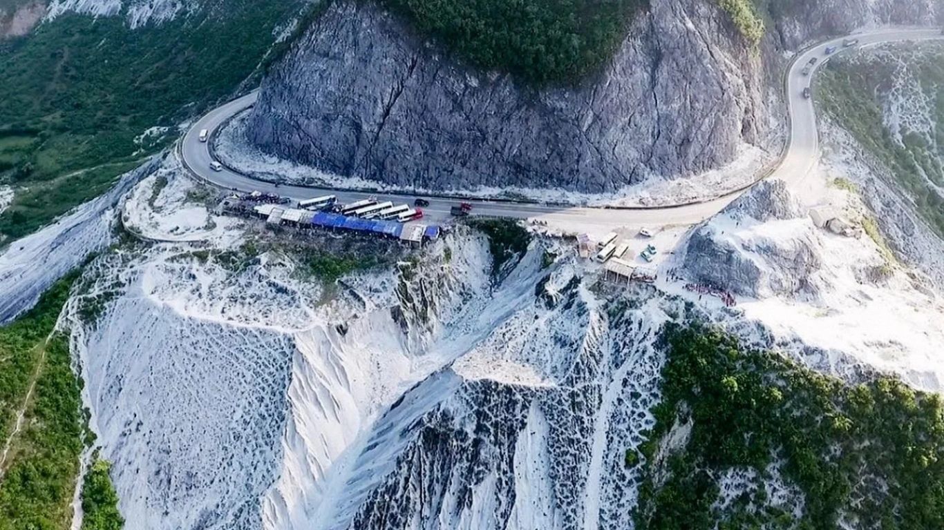 [2 Ngày 1 đêm] Tour ghép Hà Nội – Mộc Châu - Hà Nội