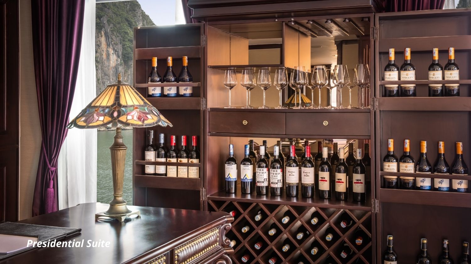 [Voucher 2N1Đ] Du thuyền Ambassador Cruise I