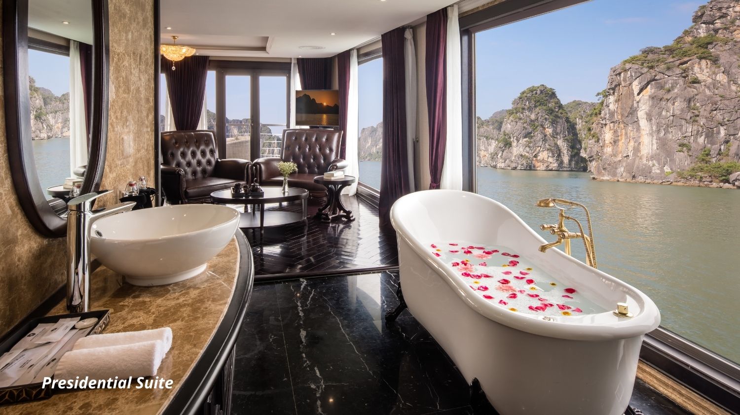 [Voucher 2N1Đ] Du thuyền Ambassador Cruise I