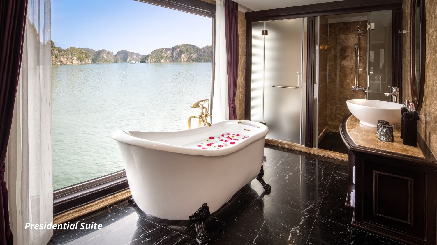 [2N1Đ] Du thuyền Ambassador Cruise I