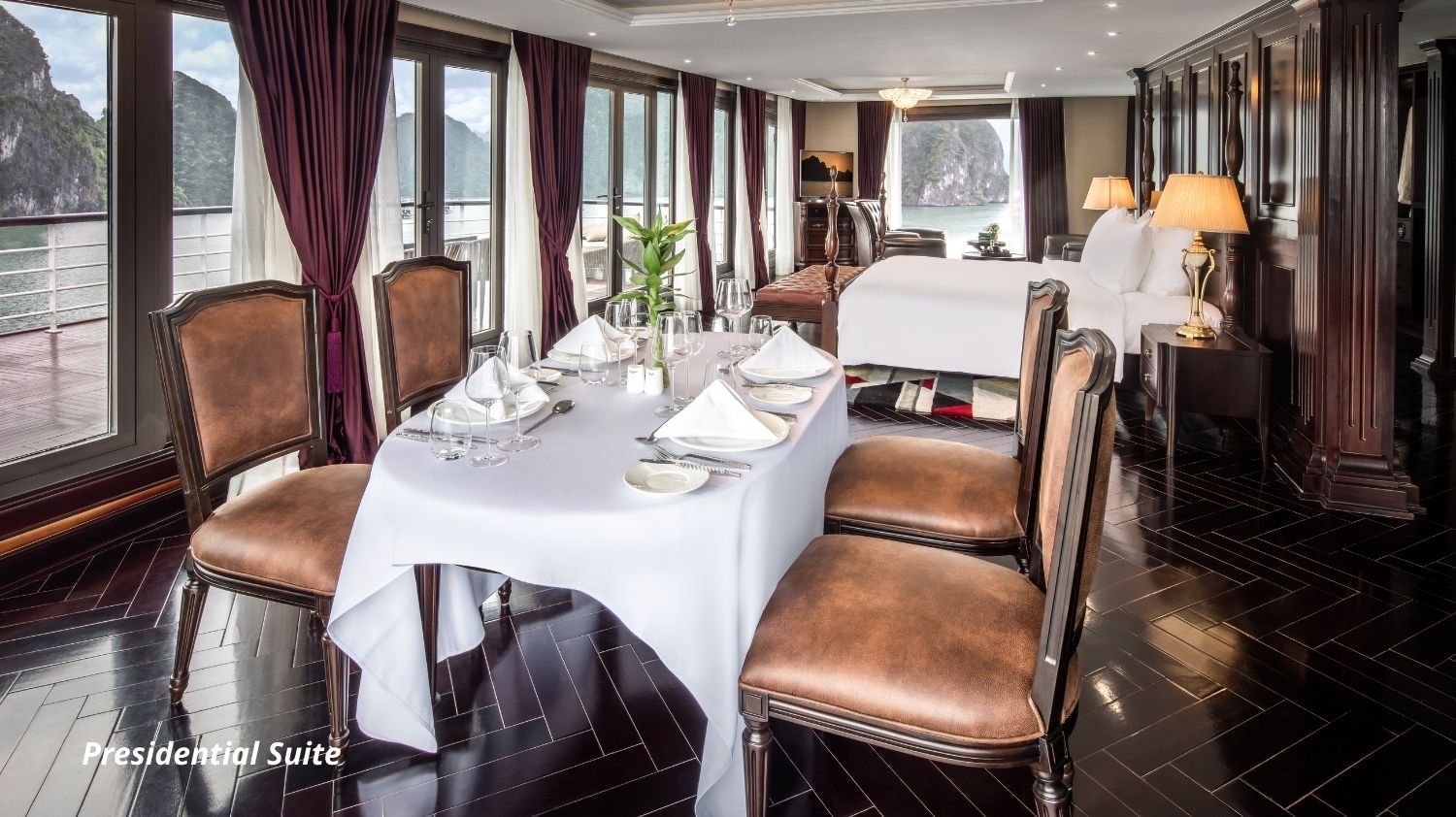 [Voucher 2N1Đ] Du thuyền Ambassador Cruise I