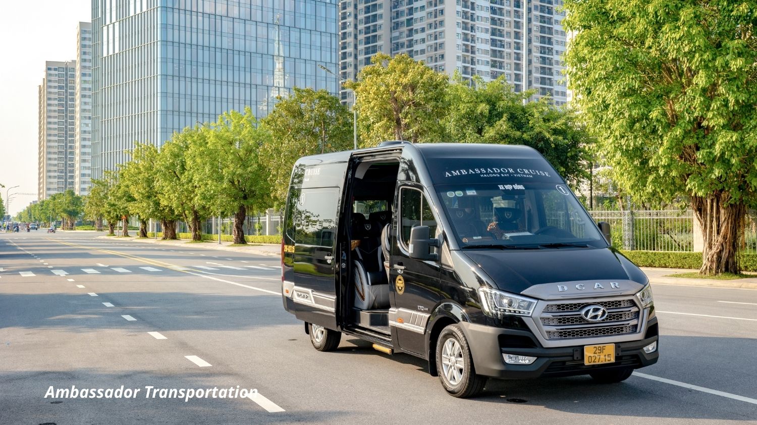 [Voucher 2N1Đ] Du thuyền Ambassador Cruise I