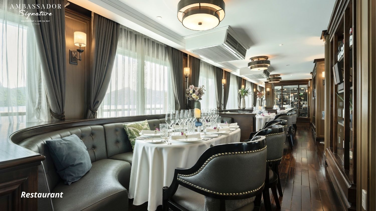 [Voucher 2N1Đ] Du thuyền Ambassador Signature Cruise