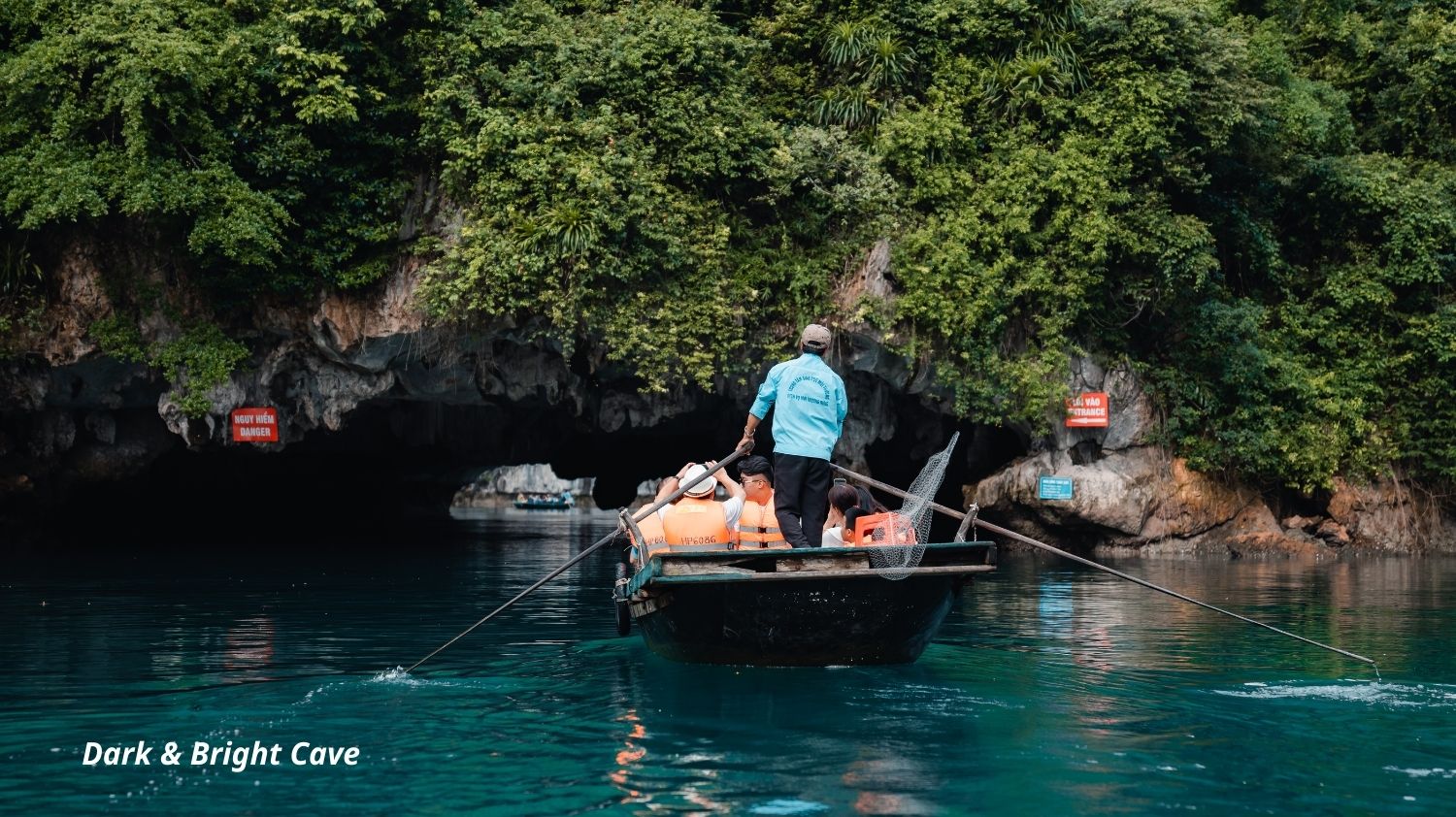 [Voucher 2N1Đ] Du thuyền Ambassador Signature Cruise