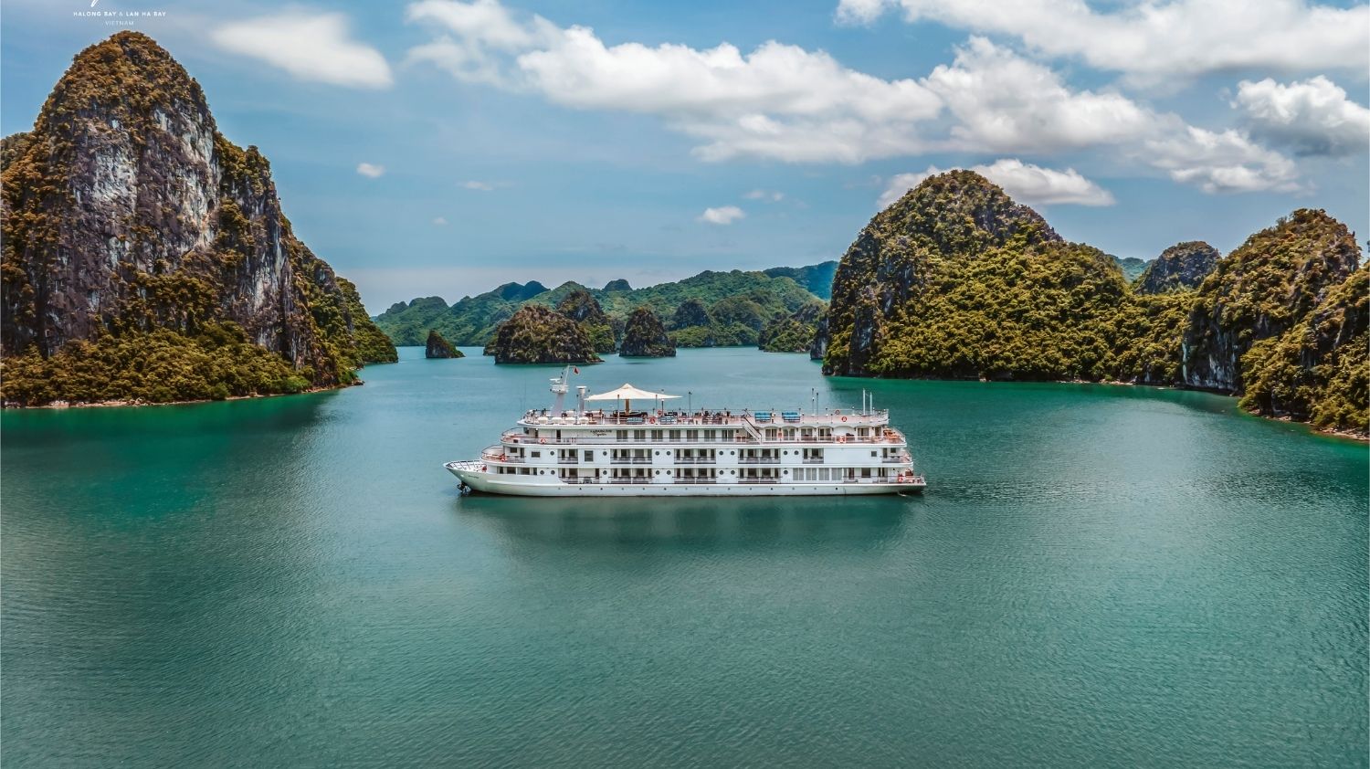 [Voucher 2N1Đ] Du thuyền Ambassador Signature Cruise