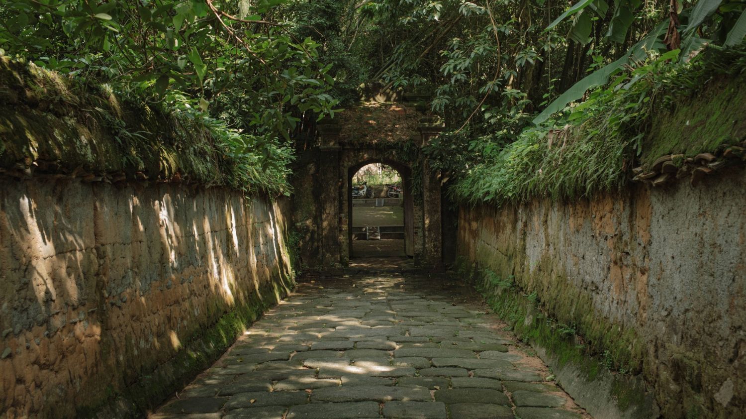 Tour Tây Yên Tử – Chùa Bổ Đà 1 Ngày