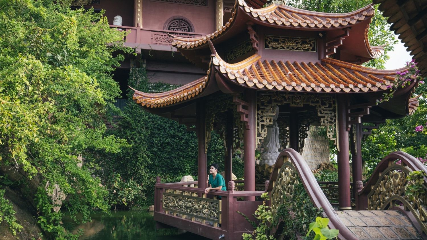 Tour Chùa Cao Linh - Bạch Đằng Giang - Chùa Hang - Đền Bà Đế 1 ngày