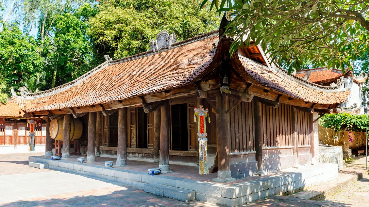 Tour Tây Yên Tử – Chùa Vĩnh Nghiêm – Thiền Viện Trúc Lâm Phượng Hoàng 1 Ngày