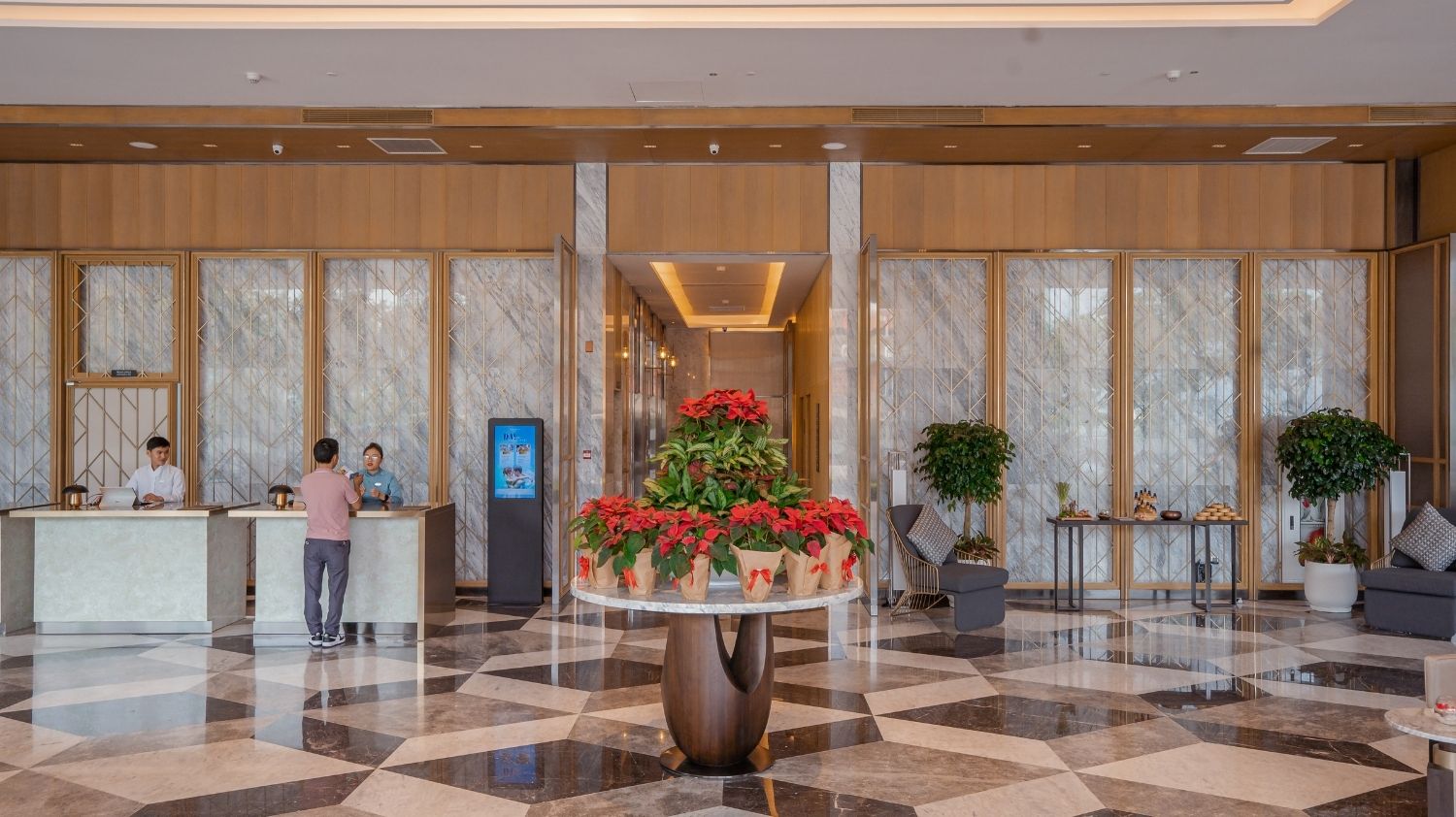 [ƯU ĐÃI] 5 Sao - Grand Hyams Hotel