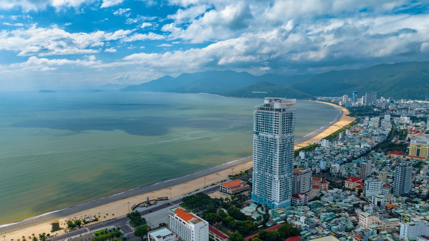 [ƯU ĐÃI] 5 Sao - Grand Hyams Hotel