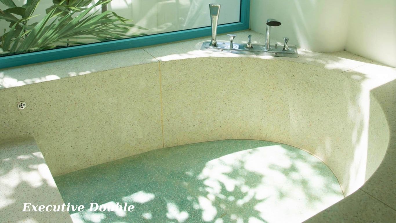 4 Sao - Hotel Le Bouton