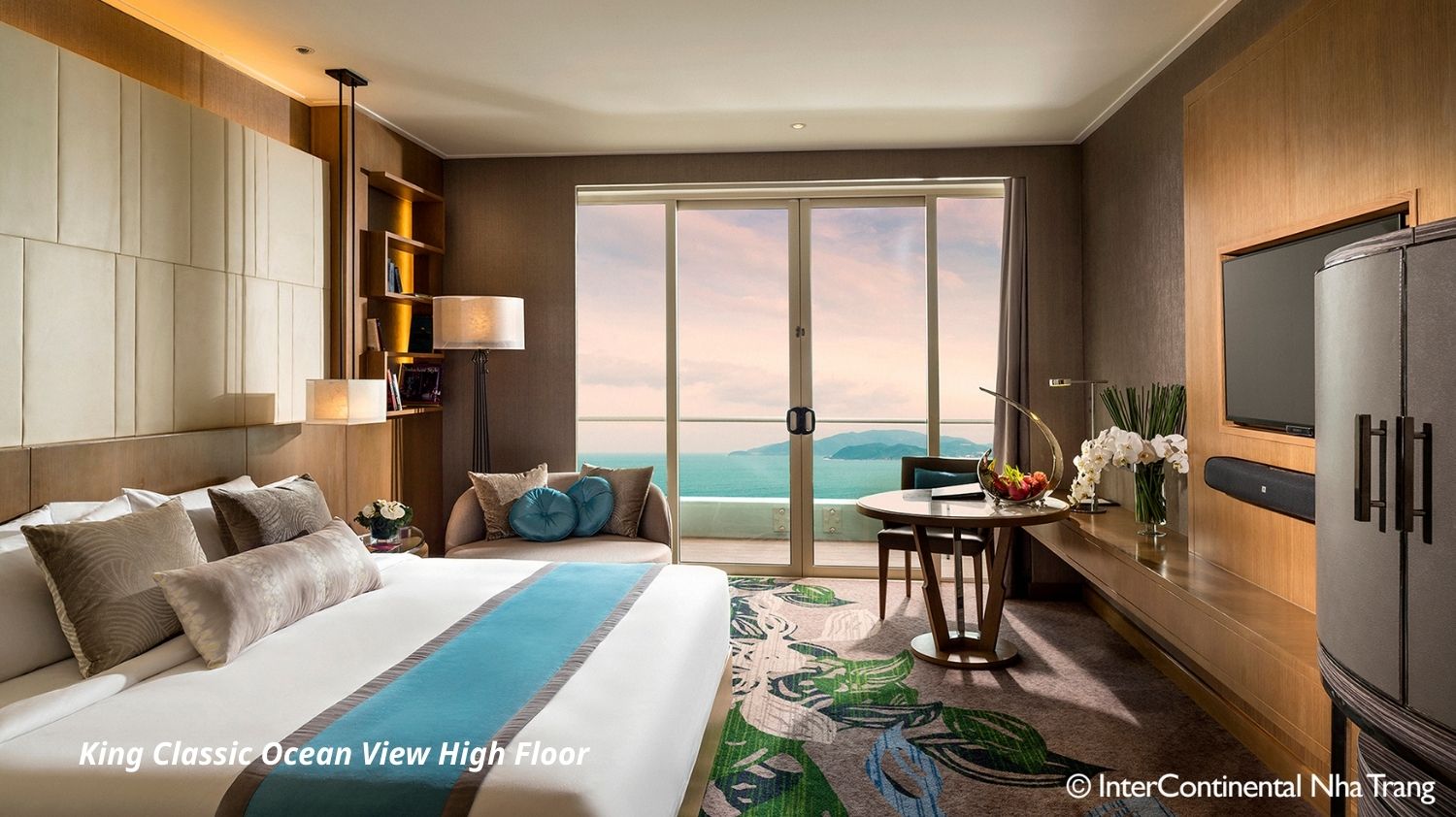 5 Sao - InterContinental Residences Nha Trang