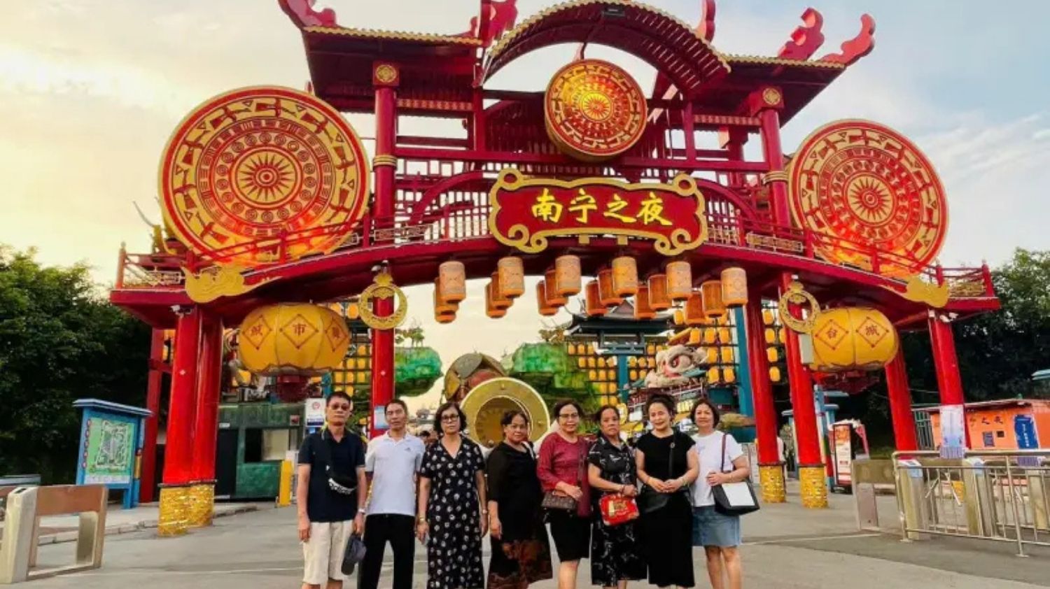 [3N2Đ] Tour ghép Hà Nội - Hữu Nghị Quan - Nam Ninh - Thanh Tú Sơn - Thái Bình Cổ Trấn - Tương Tư Cổ Trấn - Nam Ninh Chi Dạ