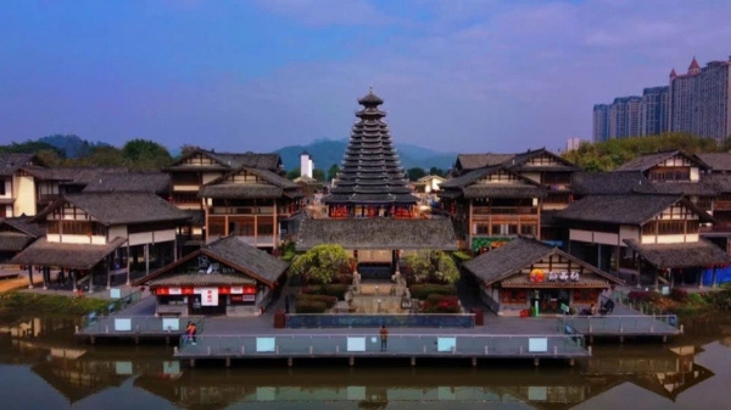 [3N2Đ] Tour ghép Hà Nội - Hữu Nghị Quan - Nam Ninh - Thanh Tú Sơn - Thái Bình Cổ Trấn - Tương Tư Cổ Trấn - Nam Ninh Chi Dạ