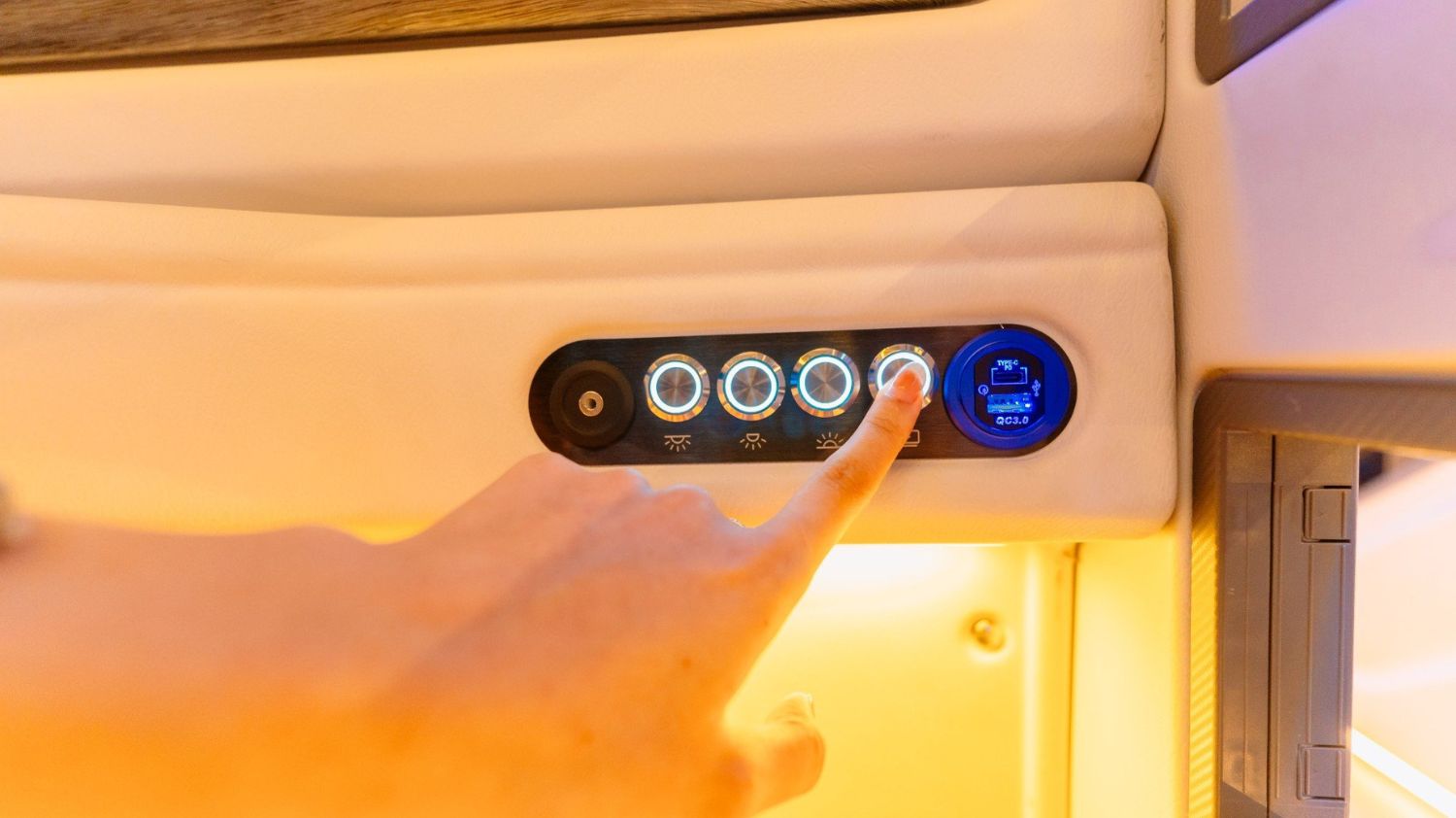 Xe Ghép Cabin Sapa - Hà Nội – Quảng Bình - Huế – Đà Nẵng – Hội An