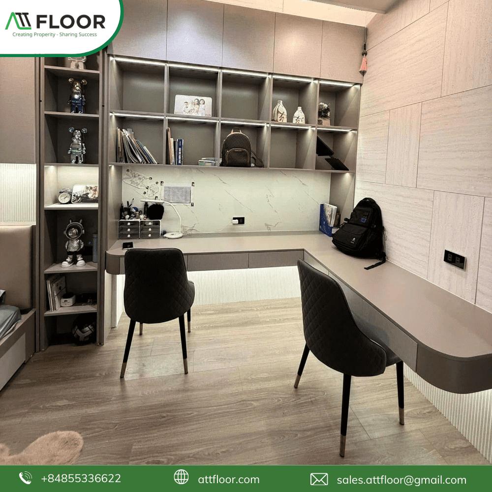 Wood-grain SPC flooring