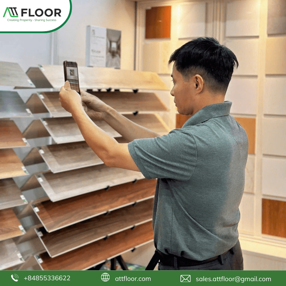 Wood-grain SPC flooring