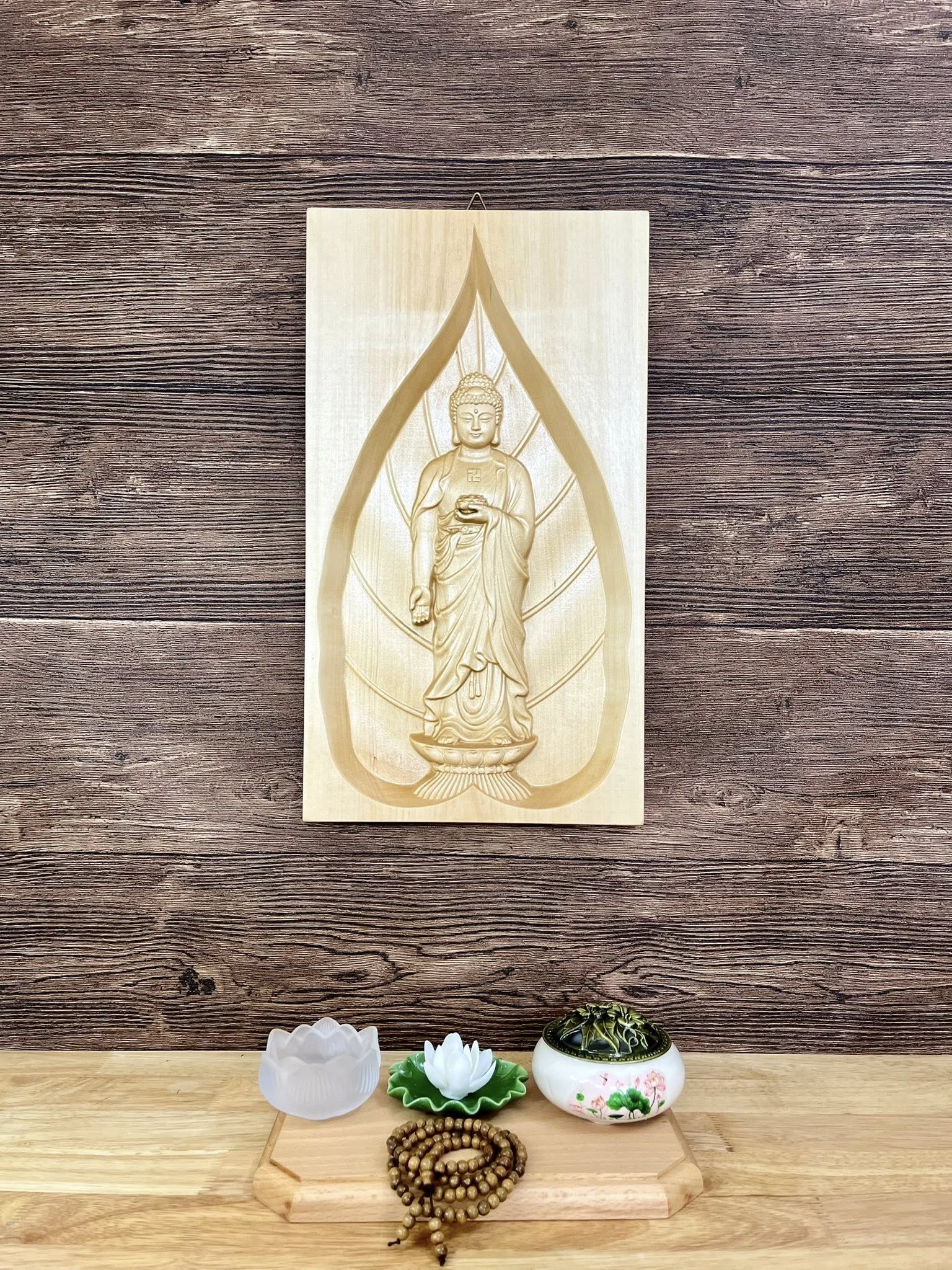 Tranh Phật A Di Đà 25 x 45cm, gỗ bồ đề