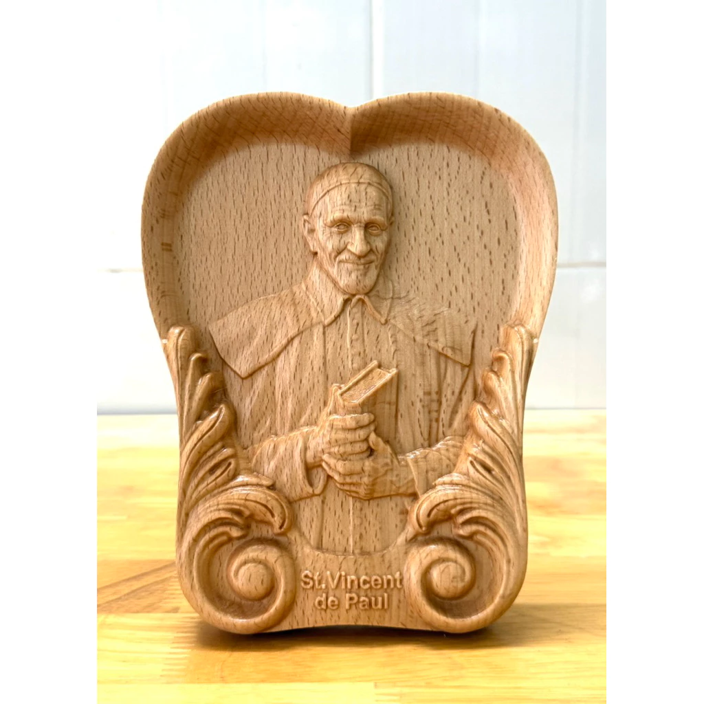 PHÙ ĐIÊU HÌNH TIM THÁNH VINH SƠN PHAOLÔ (Saint Vincent de Paul),  GỖ BEECH