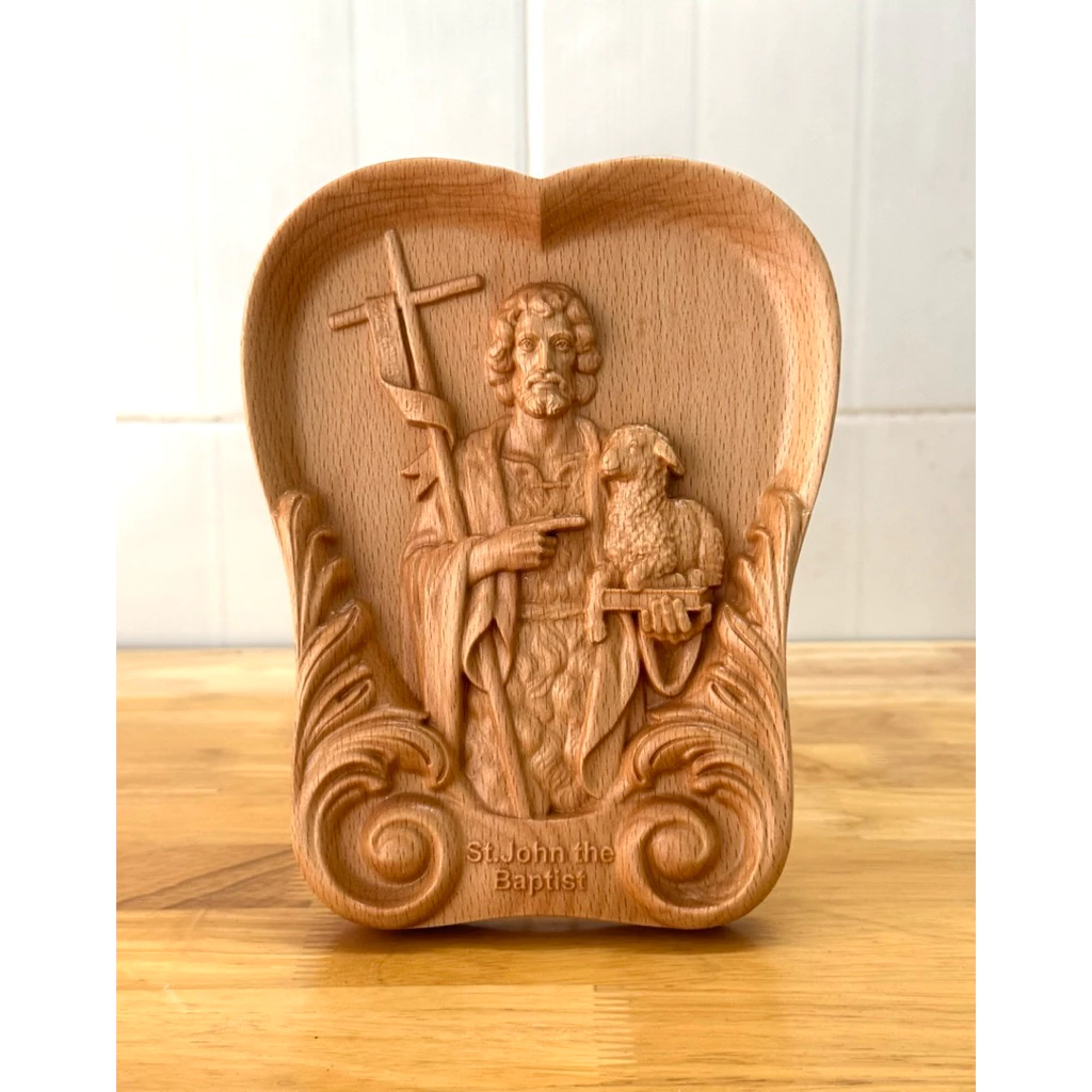 Phù điêu hình tim Thánh Gioan Tẩy Giả ( St. John the Baptist)