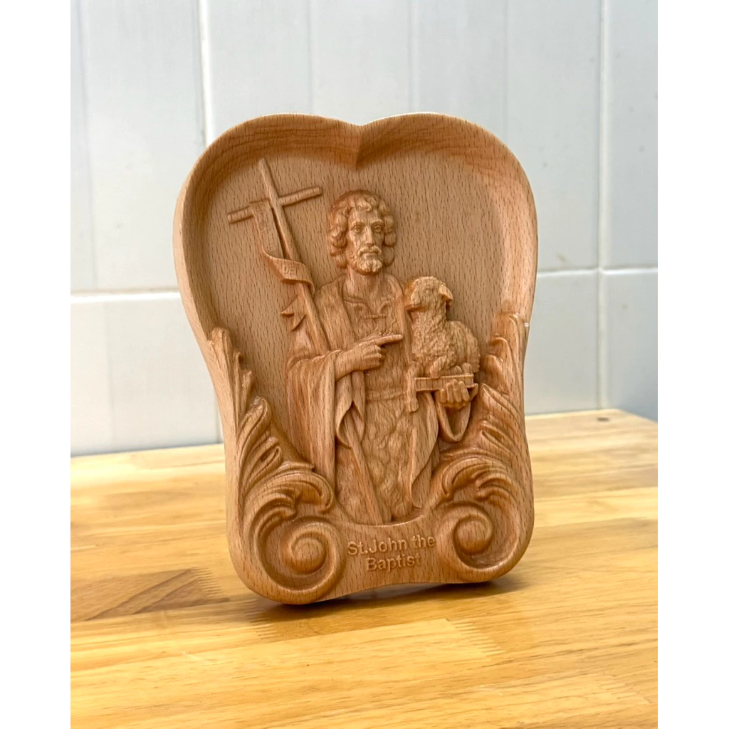 Phù điêu hình tim Thánh Gioan Tẩy Giả ( St. John the Baptist)